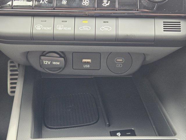 new 2025 Hyundai ELANTRA HEV car, priced at $29,685
