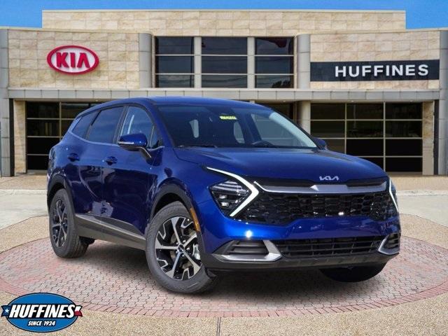 new 2025 Kia Sportage car, priced at $30,878