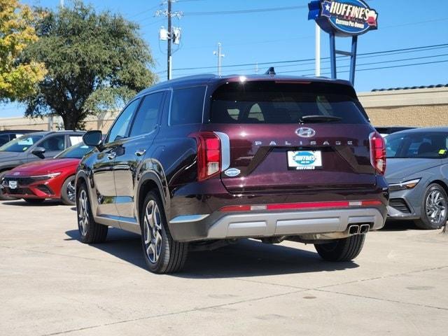 used 2024 Hyundai Palisade car, priced at $35,991
