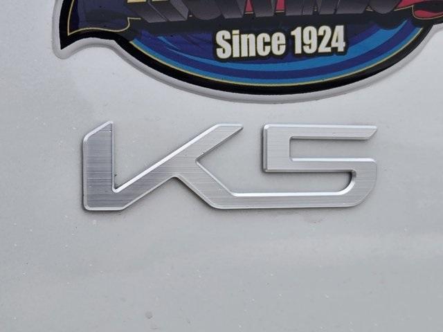 new 2025 Kia K5 car, priced at $28,925