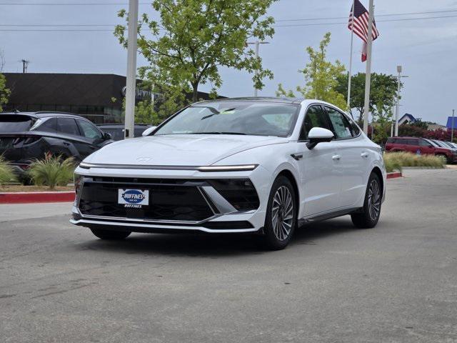 new 2025 Hyundai Sonata Hybrid car, priced at $39,785
