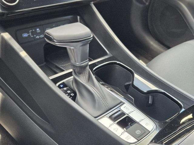 new 2025 Hyundai Tucson car, priced at $35,254