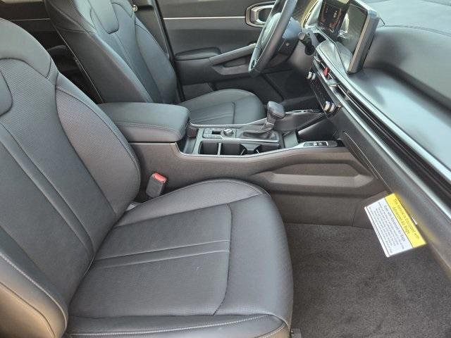 new 2025 Kia Sorento car, priced at $37,375