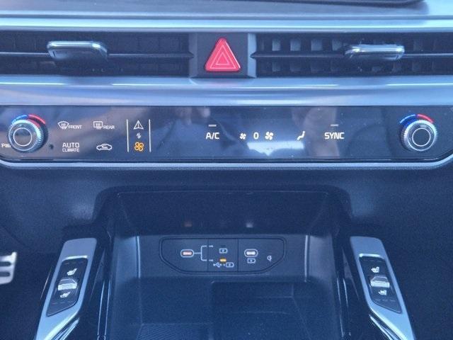 new 2025 Kia Sorento car, priced at $48,311
