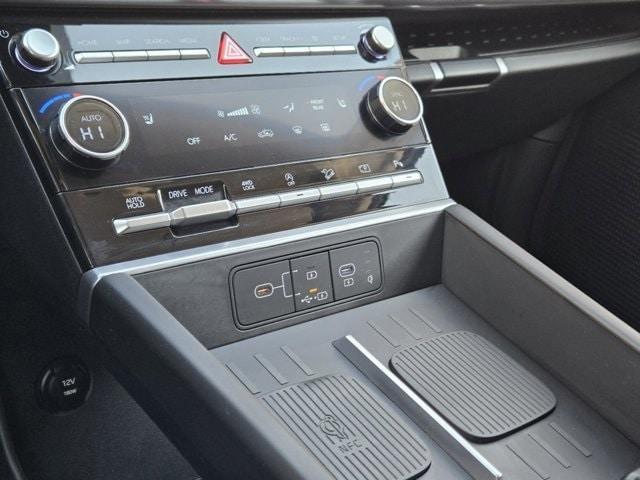 used 2024 Hyundai Santa Fe car, priced at $34,580
