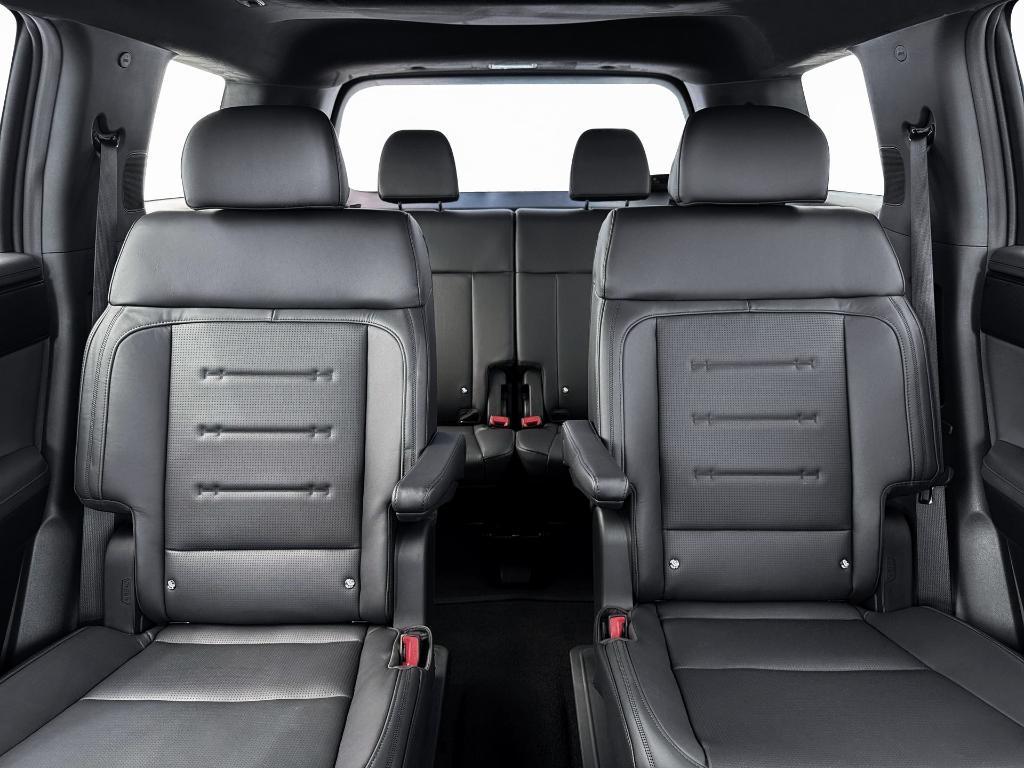 new 2026 Hyundai SANTA FE HEV car
