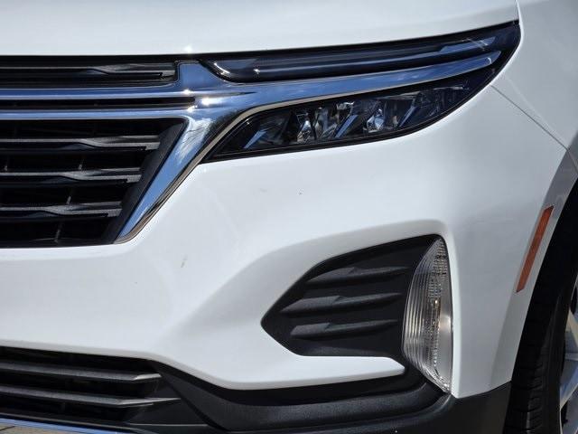 used 2022 Chevrolet Equinox car, priced at $19,564