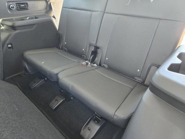 new 2025 Hyundai Santa Fe car, priced at $39,360