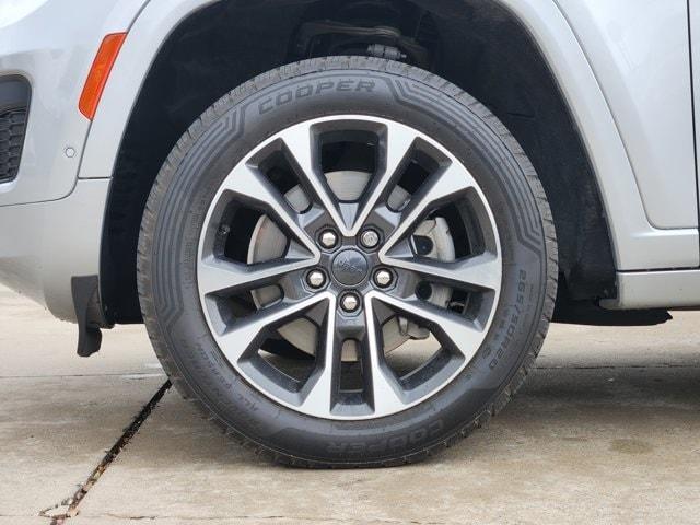 used 2021 Jeep Grand Cherokee L car, priced at $28,991