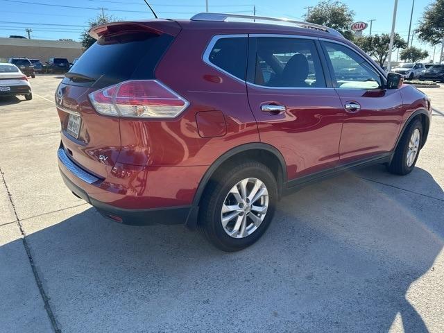 used 2016 Nissan Rogue car, priced at $15,555