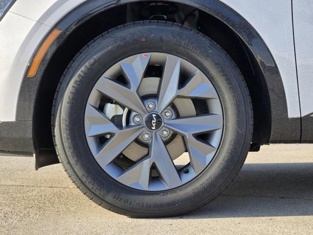 new 2025 Kia Sportage car, priced at $34,586