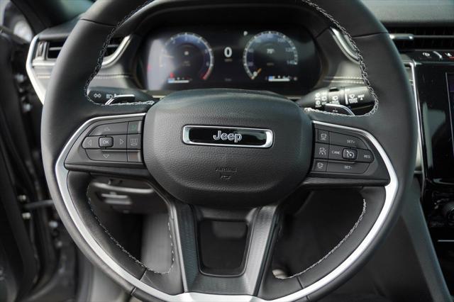 new 2025 Jeep Grand Cherokee car, priced at $40,382