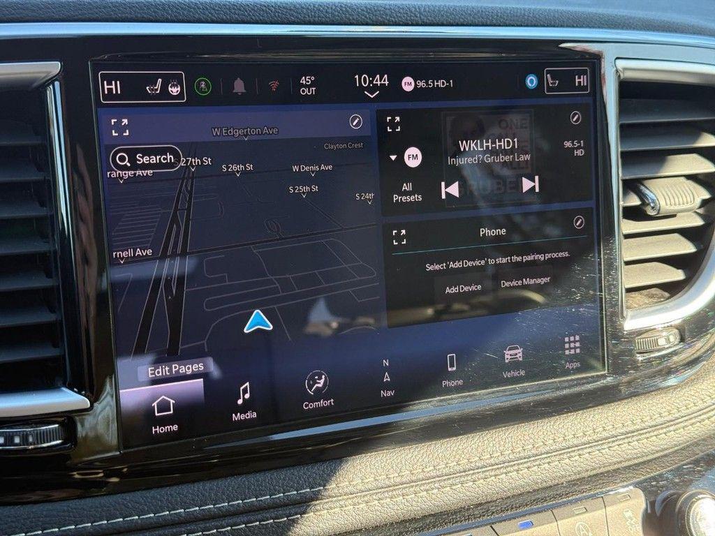 used 2021 Chrysler Pacifica car, priced at $35,135