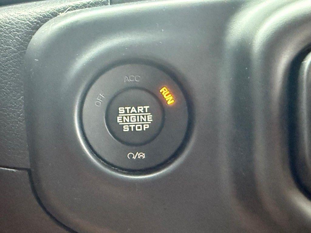 used 2021 Jeep Gladiator car, priced at $32,076