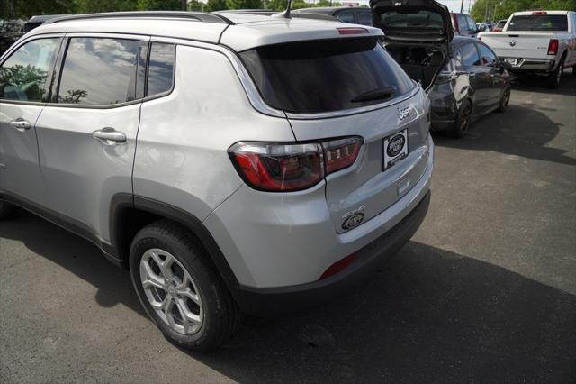 new 2024 Jeep Compass car, priced at $24,860