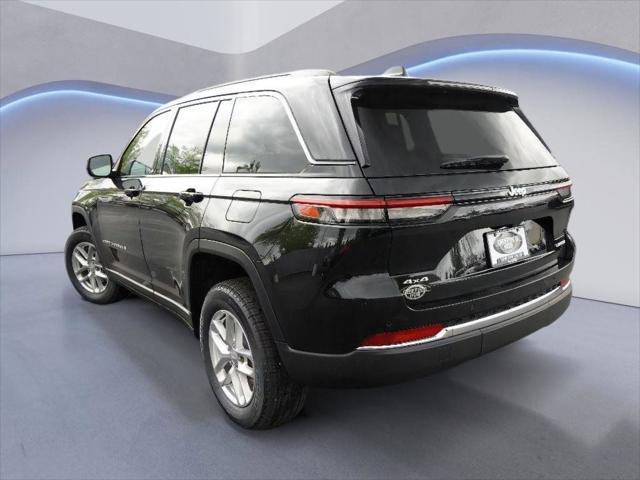 new 2025 Jeep Grand Cherokee car, priced at $40,382
