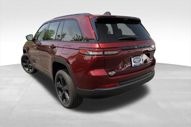 new 2025 Jeep Grand Cherokee car, priced at $50,226