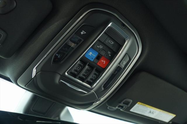 new 2025 Jeep Grand Cherokee car, priced at $50,226