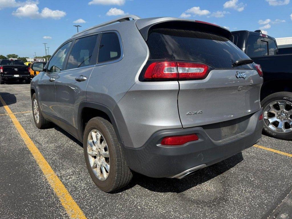 used 2015 Jeep Cherokee car