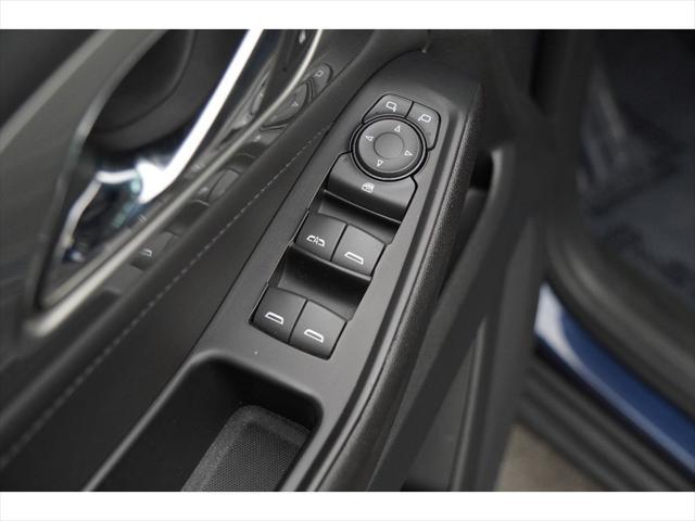 used 2023 Chevrolet Traverse car, priced at $25,755