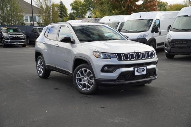 new 2024 Jeep Compass car, priced at $25,585