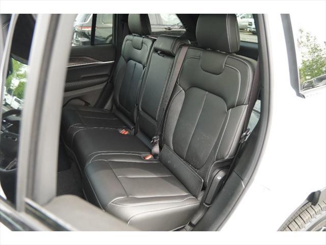 new 2025 Jeep Grand Cherokee car, priced at $42,341
