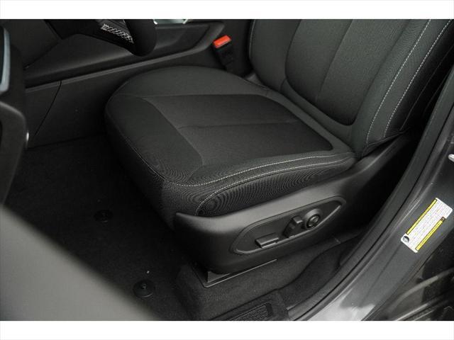 new 2025 Jeep Grand Cherokee car, priced at $40,772