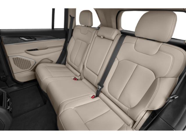 new 2025 Jeep Grand Cherokee car, priced at $40,266