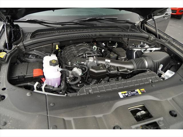 new 2025 Jeep Grand Cherokee car, priced at $40,772