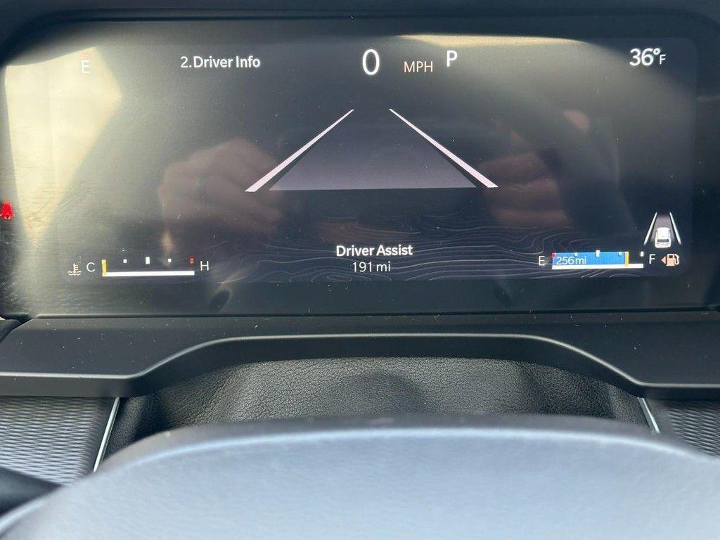 new 2025 Jeep Grand Cherokee L car, priced at $40,720