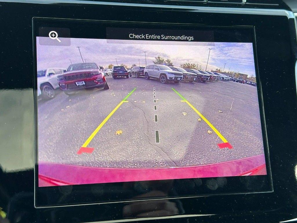 new 2025 Jeep Grand Cherokee L car, priced at $40,720