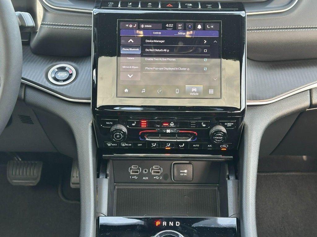 new 2025 Jeep Grand Cherokee L car, priced at $40,720