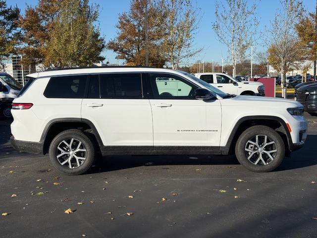 new 2025 Jeep Grand Cherokee L car, priced at $41,983