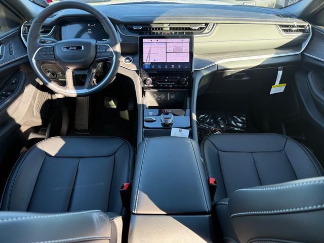 new 2025 Jeep Grand Cherokee L car, priced at $41,983