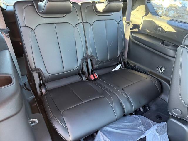 new 2025 Jeep Grand Cherokee L car, priced at $41,983