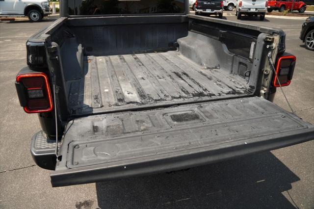 used 2021 Jeep Gladiator car, priced at $33,924