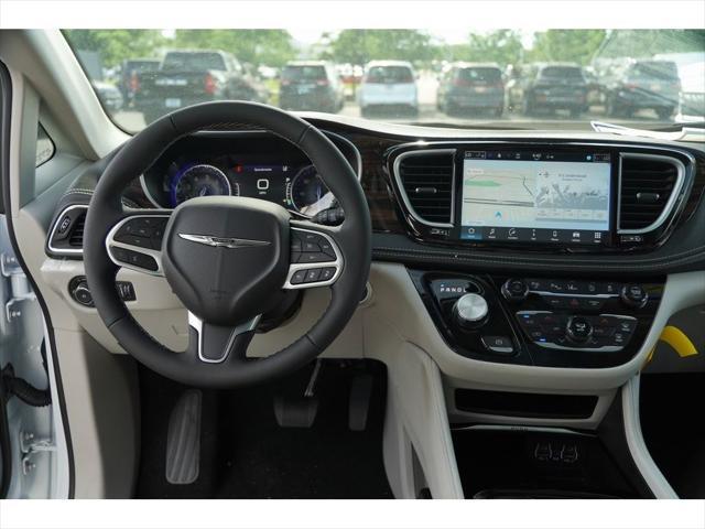 new 2024 Chrysler Pacifica car, priced at $49,331