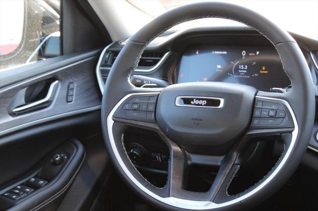 new 2024 Jeep Grand Cherokee car, priced at $42,600