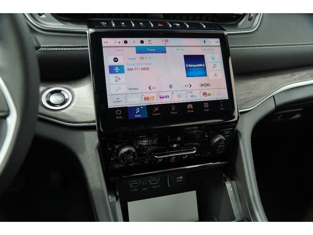 new 2025 Jeep Grand Cherokee L car, priced at $44,137