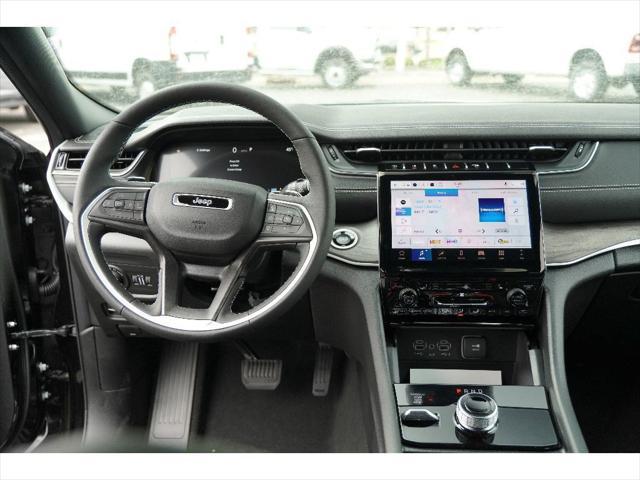 new 2025 Jeep Grand Cherokee L car, priced at $45,304