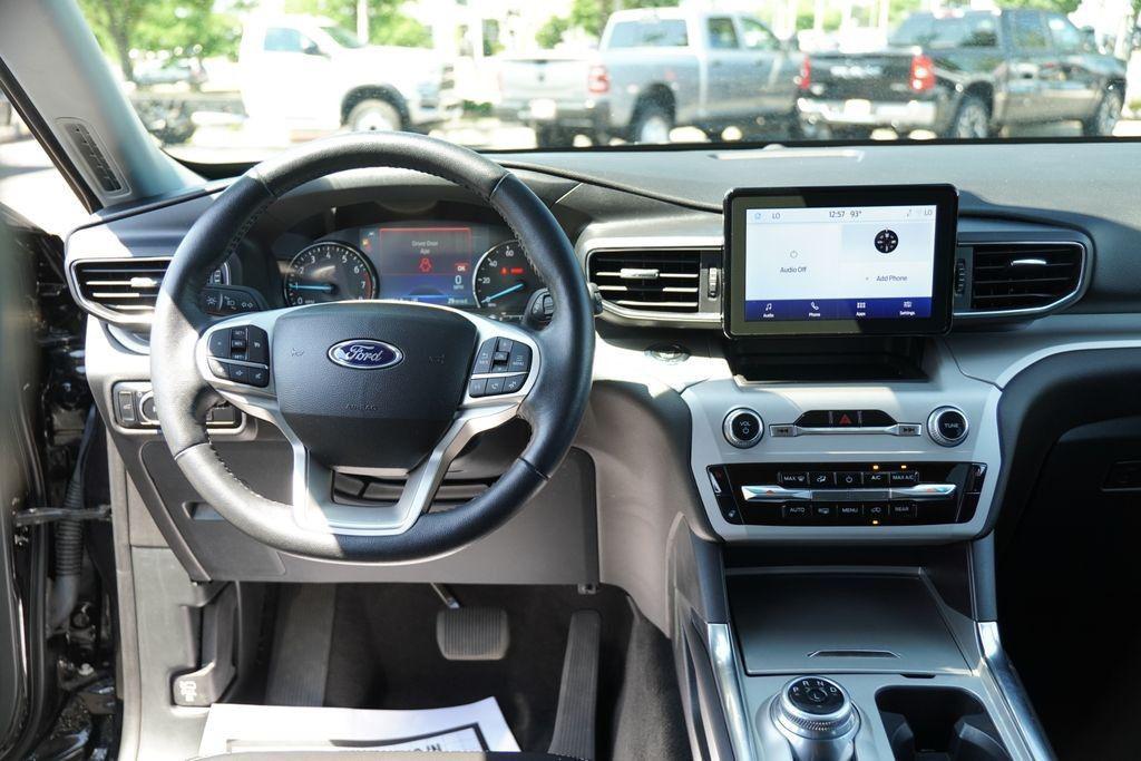 used 2023 Ford Explorer car, priced at $28,997