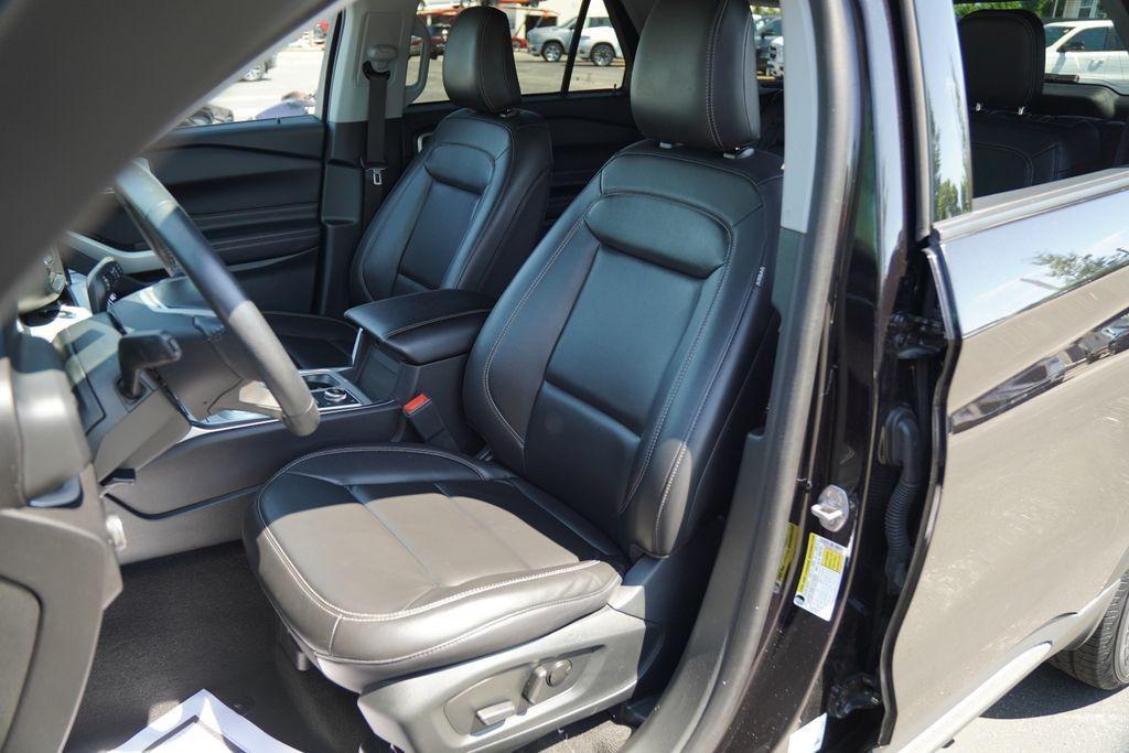 used 2023 Ford Explorer car, priced at $28,997