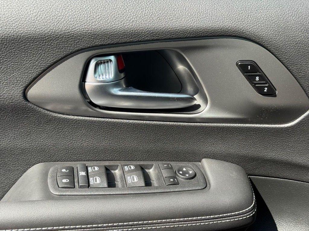 new 2026 Chrysler Pacifica car, priced at $44,595