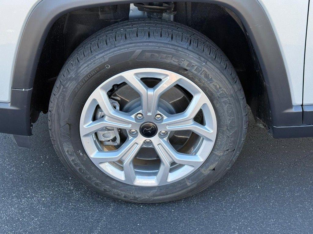 used 2025 Jeep Compass car, priced at $26,489