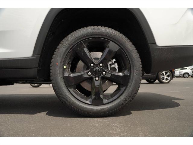 new 2025 Jeep Grand Cherokee L car, priced at $49,031