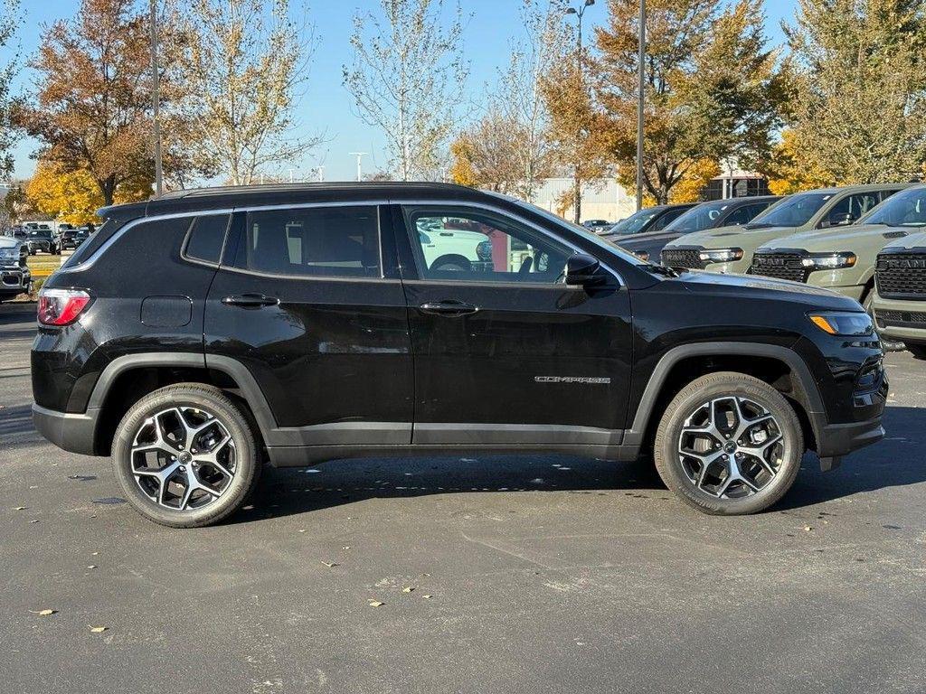 new 2026 Jeep Compass car, priced at $34,660