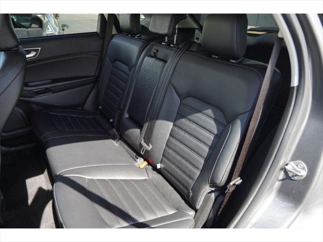 used 2024 Ford Edge car, priced at $25,957