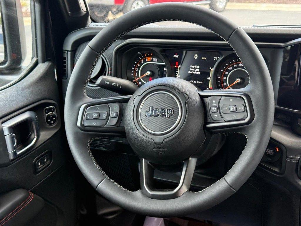 new 2025 Jeep Wrangler car, priced at $59,347
