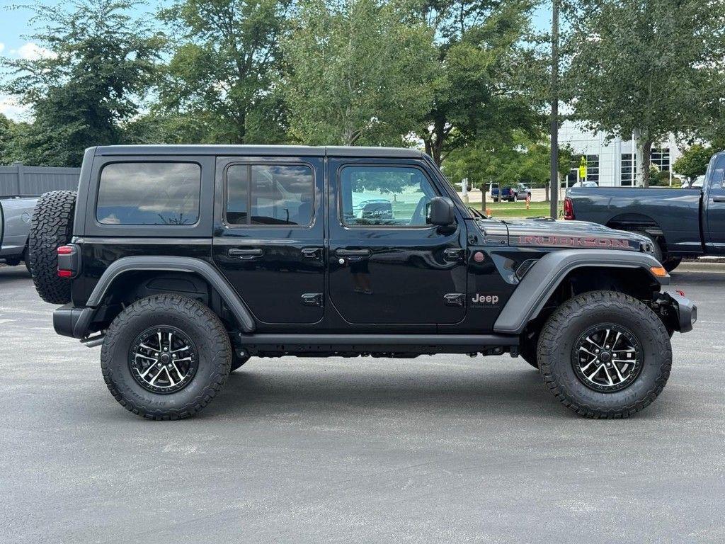new 2025 Jeep Wrangler car, priced at $59,347