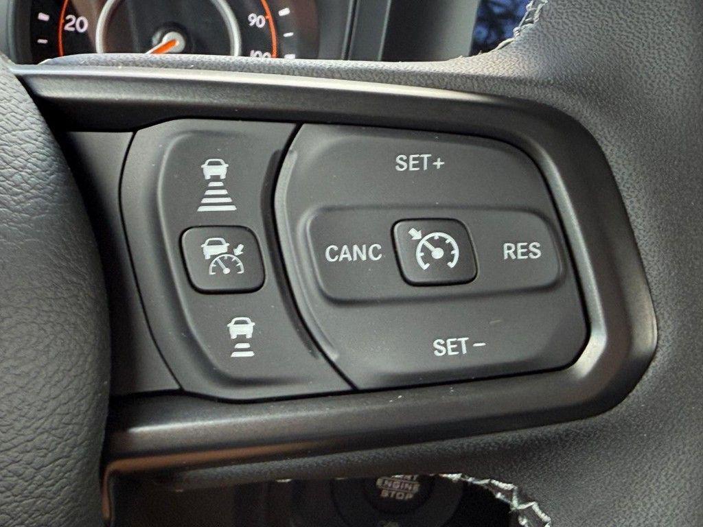 new 2025 Jeep Wrangler car, priced at $59,347
